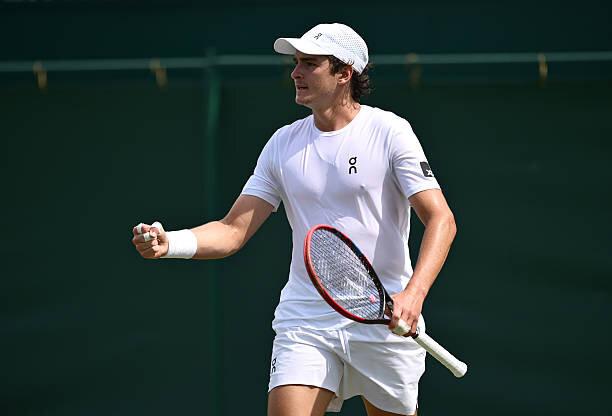 Wimbledon 2025 - João Fonseca x Nicolas Jarry: palpites, odds, onde assistir ao vivo, escalações e horário