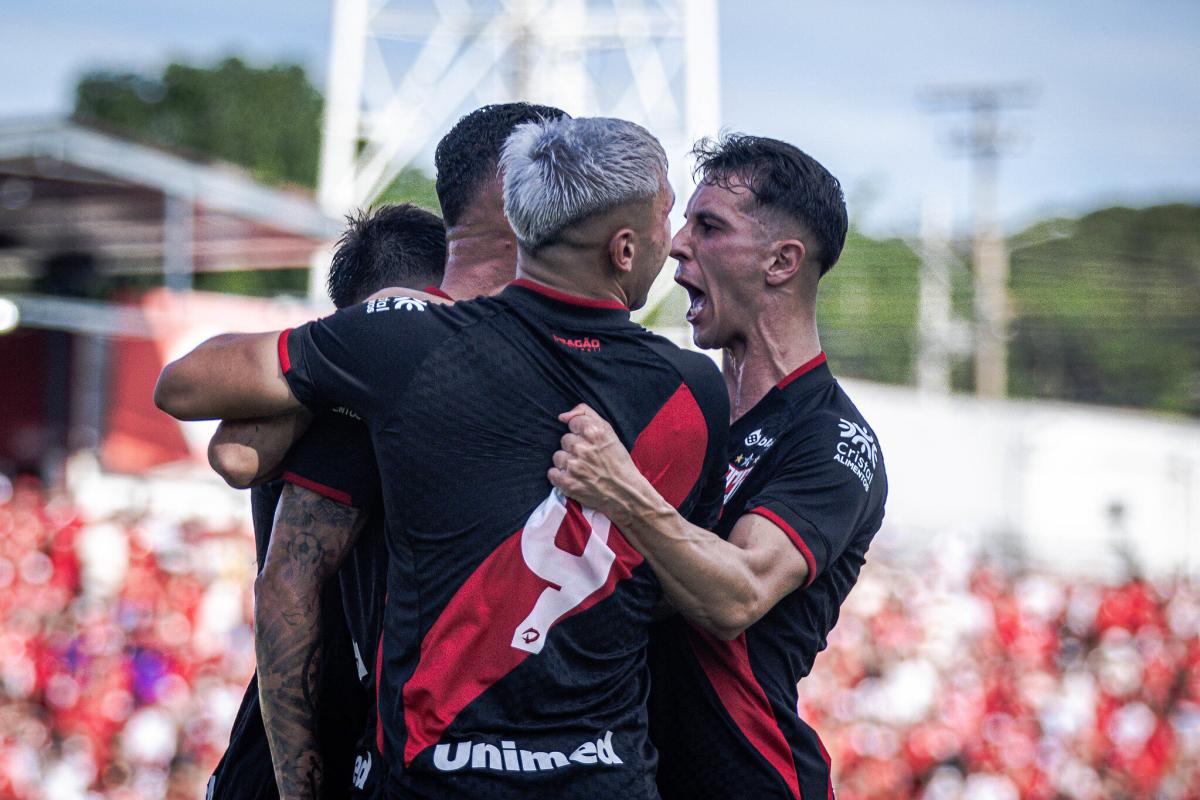Atlético-GO x Vila Nova: palpites, odds, onde assistir ao vivo, escalações e horário