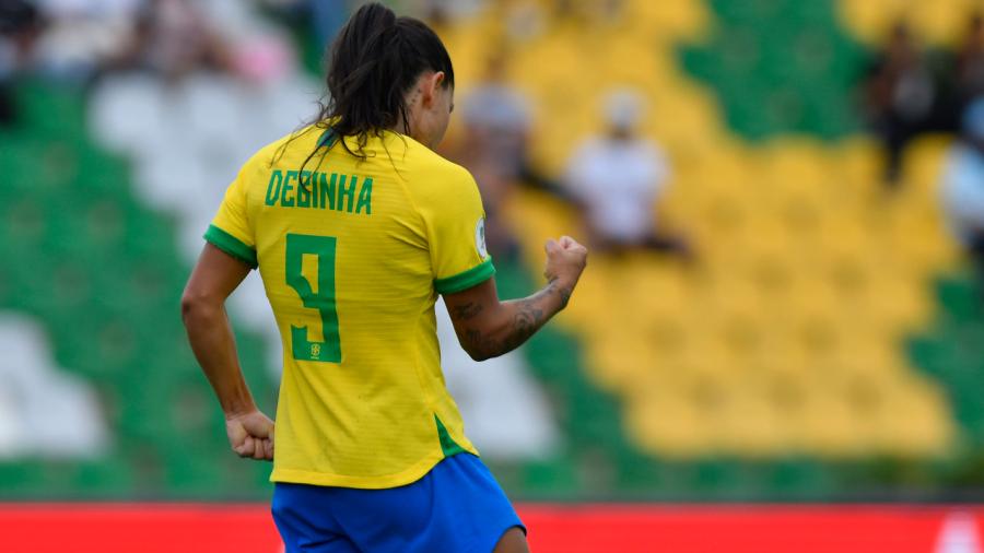 debinha_3.jpg