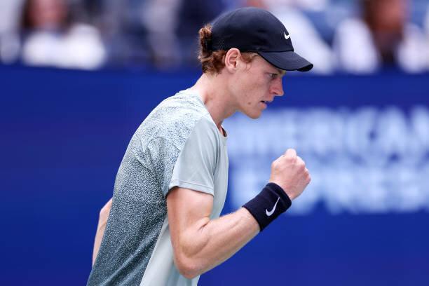 Jannik Sinner x Alexei Popyrin - US Open: palpites, odds, estatísticas, onde assistir ao vivo, escalações e horário