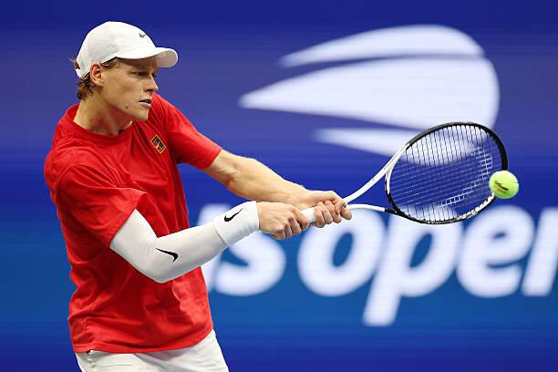 Jannik Sinner x Vít Kopřiva - US Open: palpites, odds, estatísticas, onde assistir ao vivo, escalações e horário