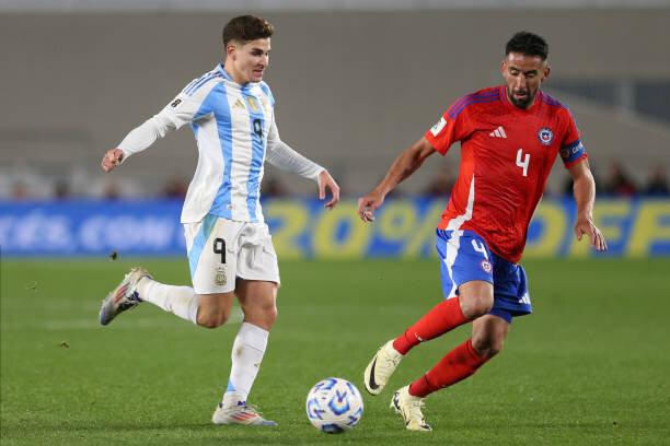 Chile x Argentina: palpites, odds, onde assistir ao vivo, escalações e horário