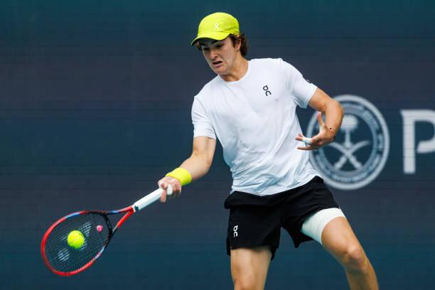 Alex de Minaur x João Fonseca: palpites, odds, onde assistir ao vivo e horário